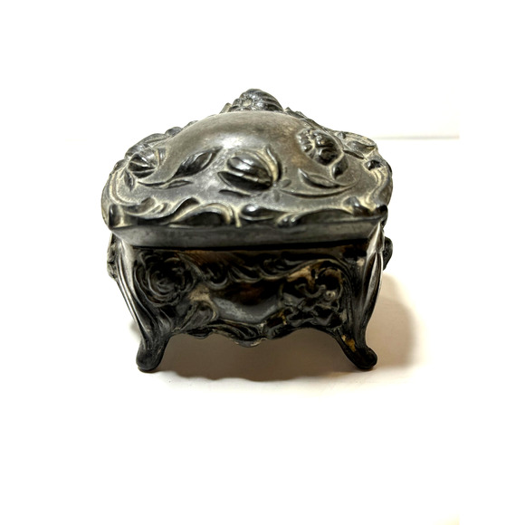 Antique Silver Tone Small Jewelry Trinket Box Casket Hinged Lid Footed Lined - Picture 3 of 9